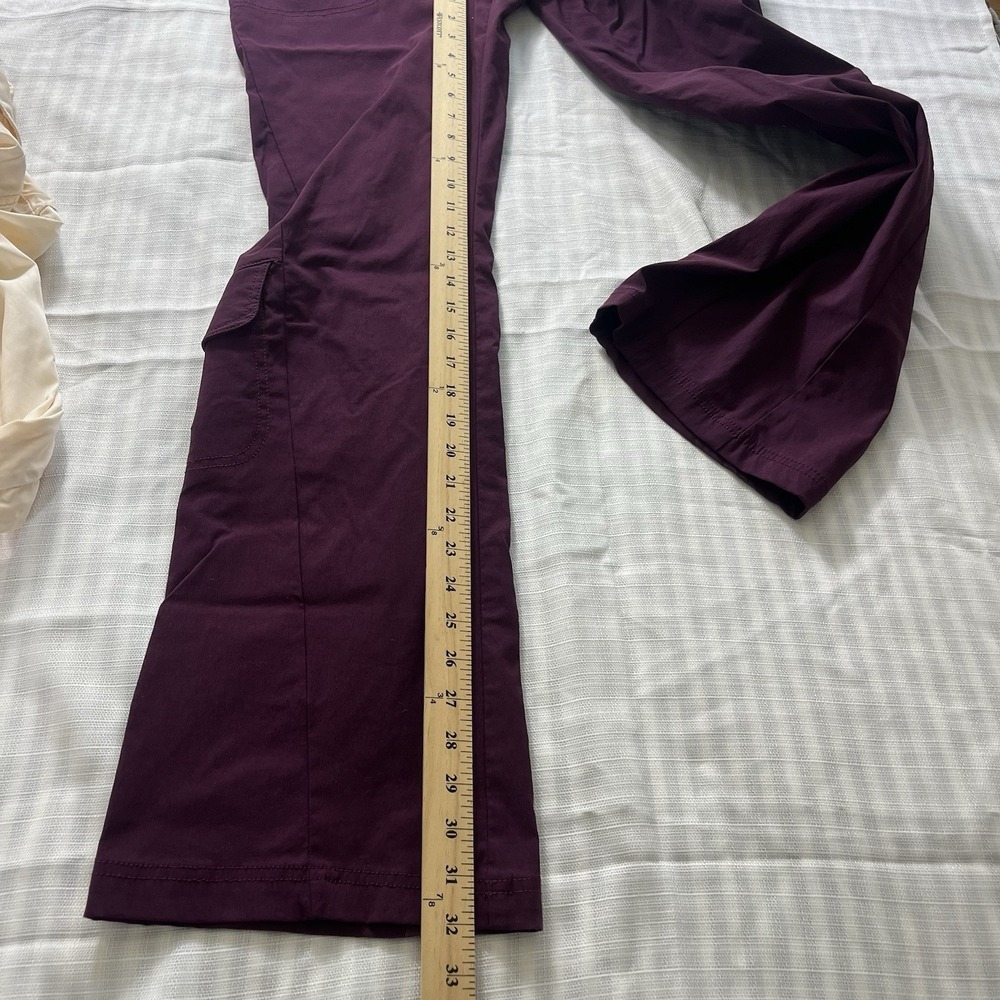 Athleta Cargo Pants Burgundy Women Size 6 Midrise Bootcut Hiking Outdoor Zip - Picture 5 of 8